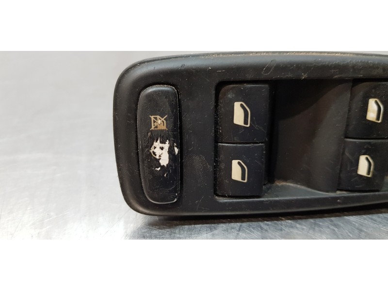 Recambio de mando elevalunas delantero izquierdo para citroen c4 picasso exclusive referencia OEM IAM 96639382ZD  