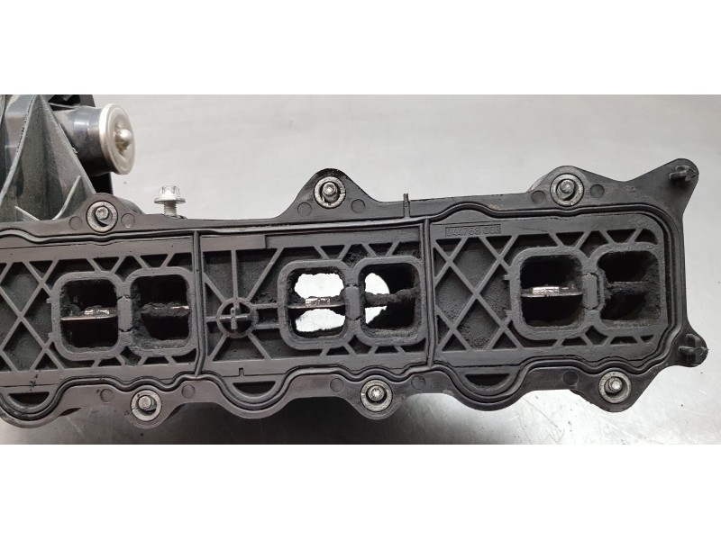Recambio de colector admision para infiniti qx30 premium referencia OEM IAM 14003HG00D  