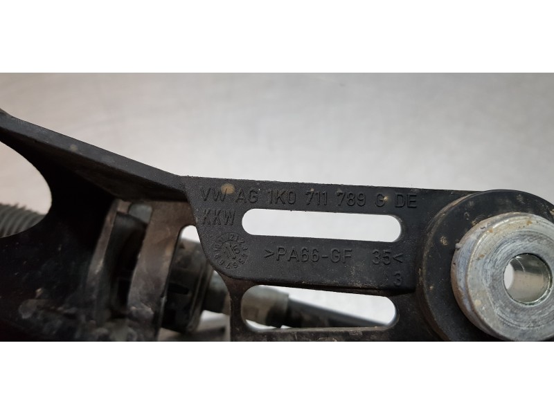 Recambio de varillaje cambio para volkswagen caddy furgón/kombi kombi referencia OEM IAM 1T0711049BD   Recambio de varillaje cambio para volkswagen caddy furgón/kombi kombi referencia OEM IAM 1T0711049BD
