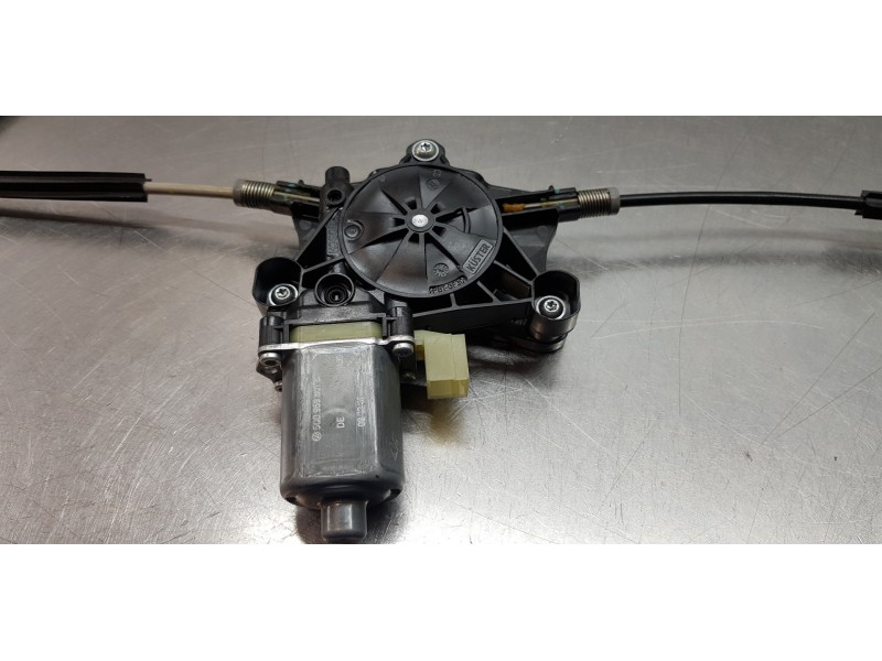 Recambio de elevalunas delantero derecho para volkswagen tiguan edition bmt referencia OEM IAM 5NA837462A 5NA837462 