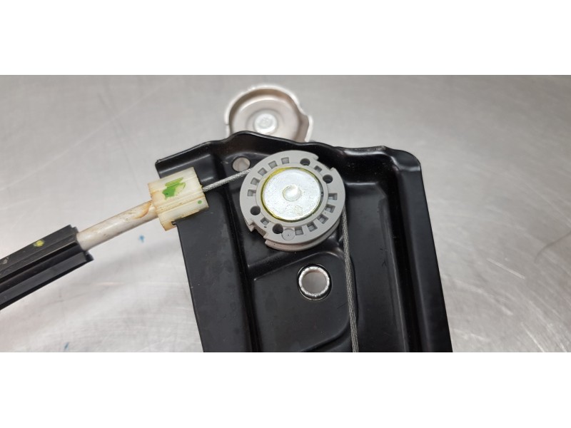 Recambio de elevalunas delantero izquierdo para volkswagen tiguan edition bmt referencia OEM IAM 5NA837461A 5NA837461 