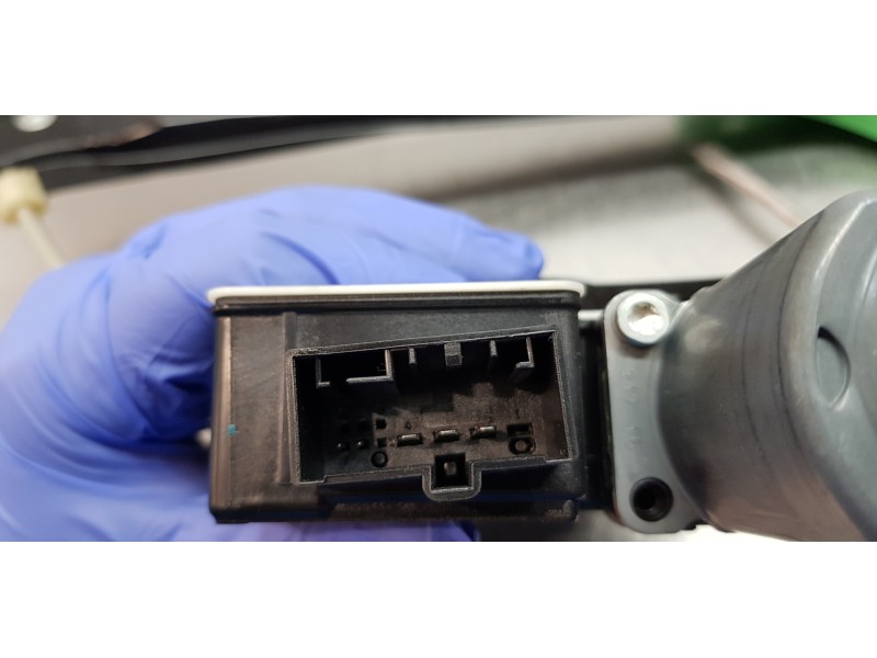 Recambio de elevalunas trasero izquierdo para volkswagen tiguan edition bmt referencia OEM IAM 5NA839461C 0130822725 