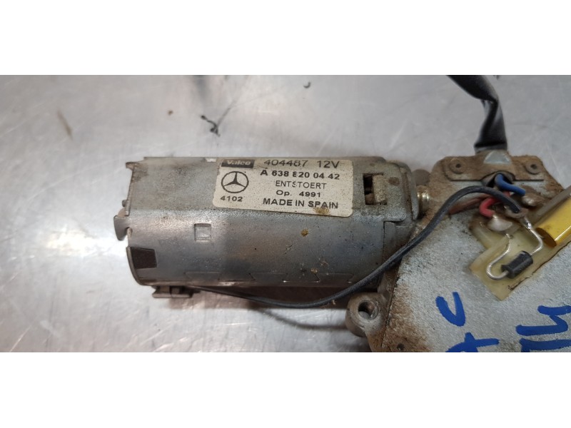 Recambio de motor limpia trasero para mercedes vito (w638) combi 110 cdi (638.194) referencia OEM IAM A6388200442   Recambio de motor limpia trasero para mercedes vito (w638) combi 110 cdi (638.194) referencia OEM IAM A6388200442