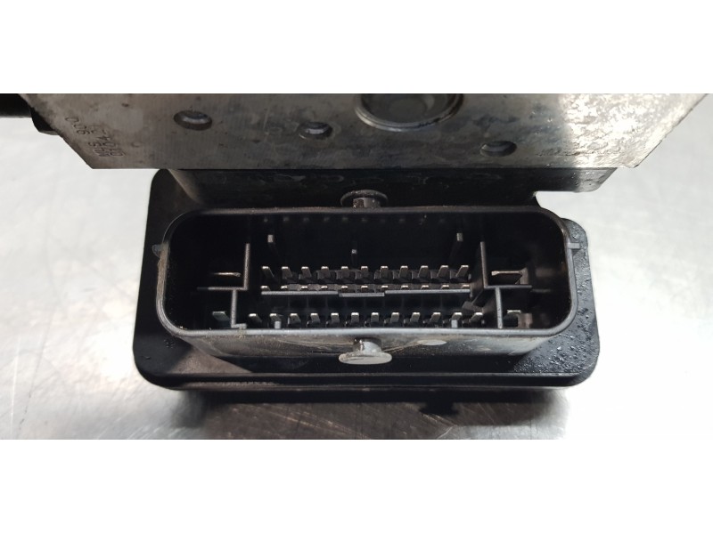 Recambio de abs para hyundai i30 fastback tecno referencia OEM IAM 58900G4EA0 58910G4EA0 G458928500