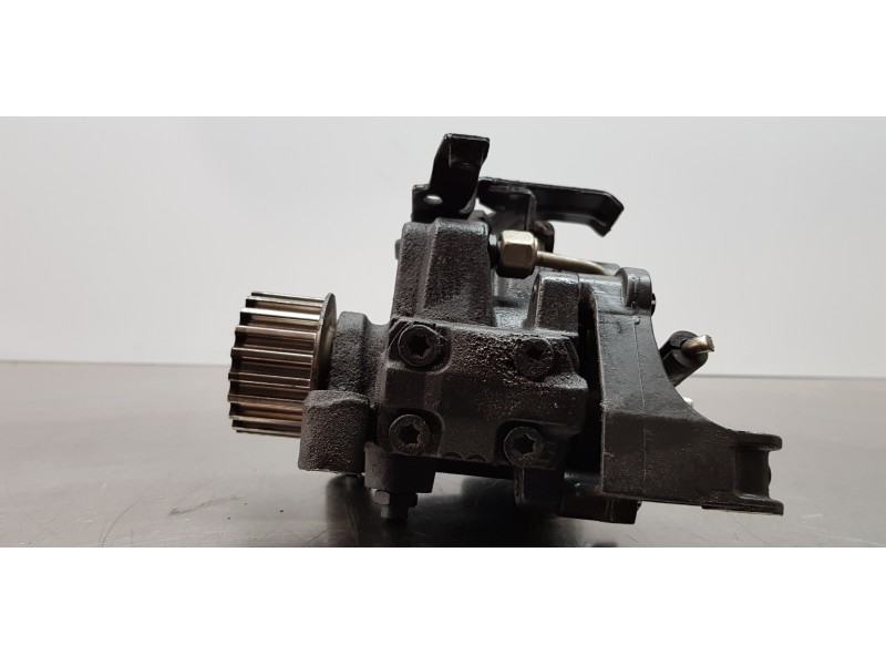 Recambio de bomba inyeccion para renault scenic iii grand dynamique referencia OEM IAM 167003669R H8201100115  Recambio de bomba inyeccion para renault scenic iii grand dynamique referencia OEM IAM 167003669R H8201100115