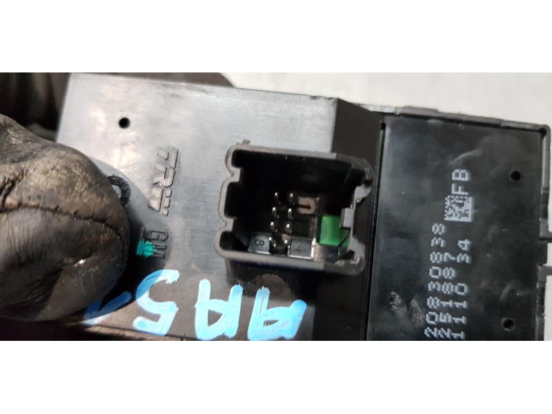 Recambio de mando elevalunas delantero izquierdo para chevrolet cruze hatchback ls+ referencia OEM IAM 20830838   Recambio de mando elevalunas delantero izquierdo para chevrolet cruze hatchback ls+ referencia OEM IAM 20830838