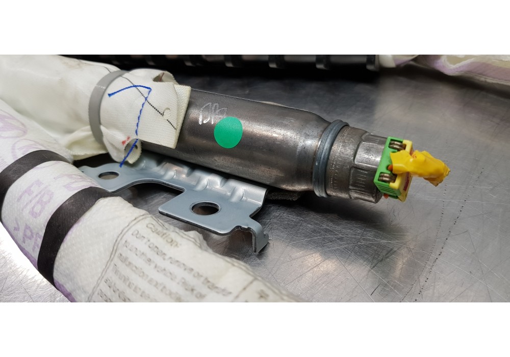 Recambio de airbag cortina delantero derecho para hyundai i30 fastback tecno referencia OEM IAM 85020G4200 G485040000 