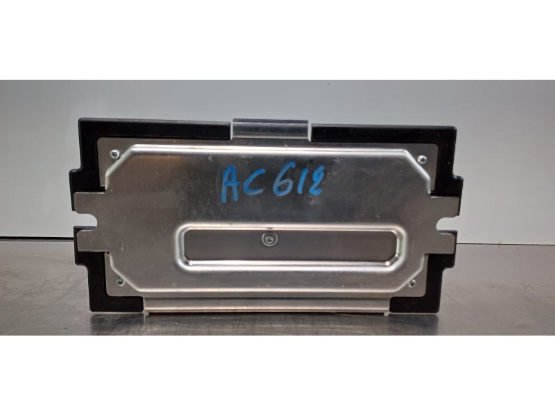 Recambio de centralita luces para bmw serie 1 berlina (e81/e87) 116i referencia OEM IAM 61359153778  