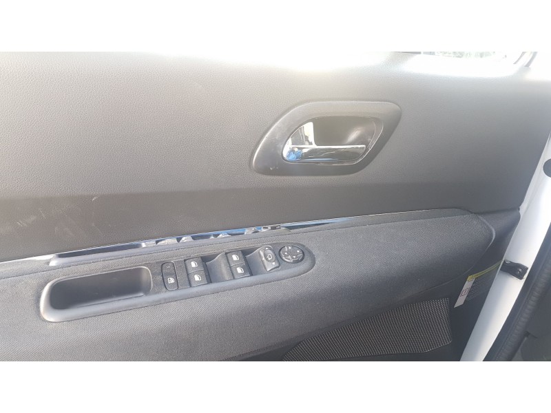 peugeot 5008 del año 2016 peugeot 5008 del año 2016