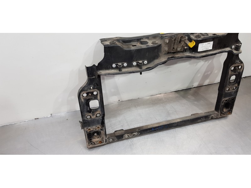 Recambio de panel frontal para lancia ypsilon (402) silver referencia OEM IAM 51833634   Recambio de panel frontal para lancia ypsilon (402) silver referencia OEM IAM 51833634