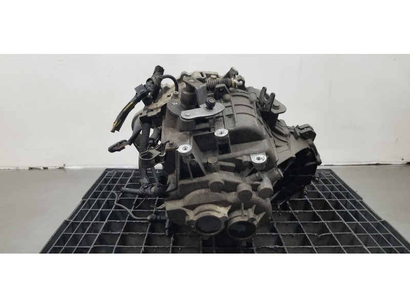 Recambio de caja cambios para mitsubishi colt berlina 3 (cz) 1.1 inform referencia OEM IAM MN130193  