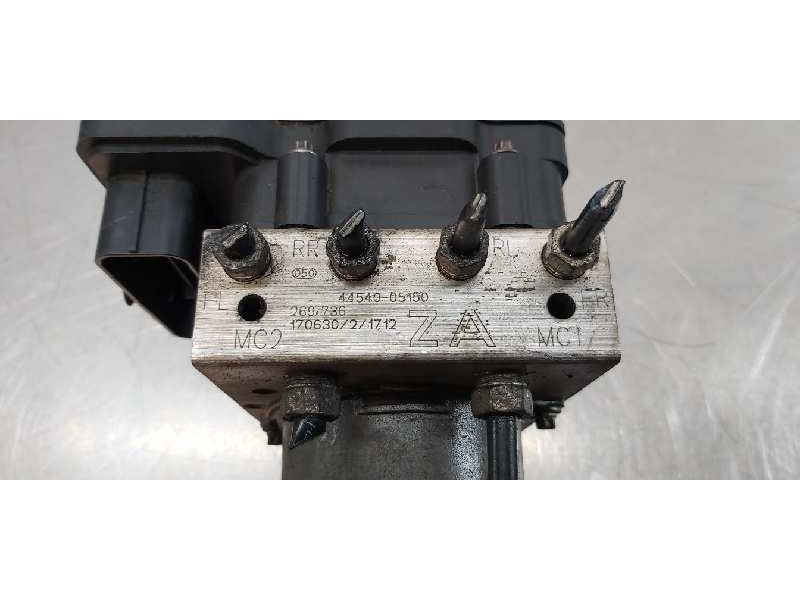 Recambio de abs para toyota avensis touring sports executive referencia OEM IAM 4454005150  