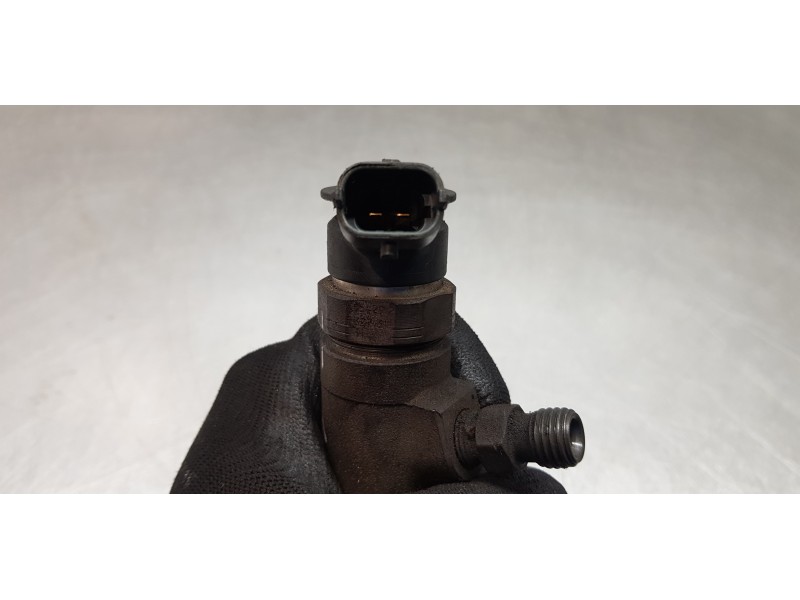 Recambio de inyector para peugeot partner kombi access referencia OEM IAM 0445110739   Recambio de inyector para peugeot partner kombi access referencia OEM IAM 0445110739