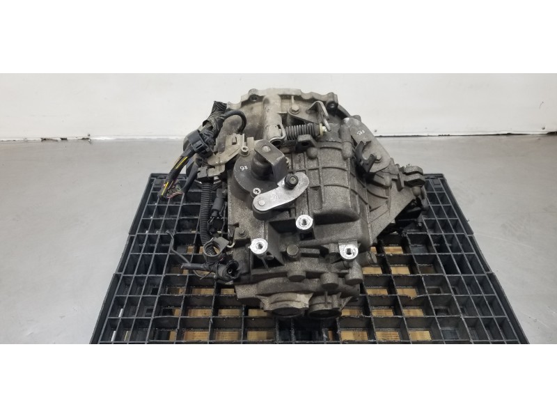 Recambio de caja cambios para mitsubishi colt berlina 3 (cz) 1.1 inform referencia OEM IAM MN130193  