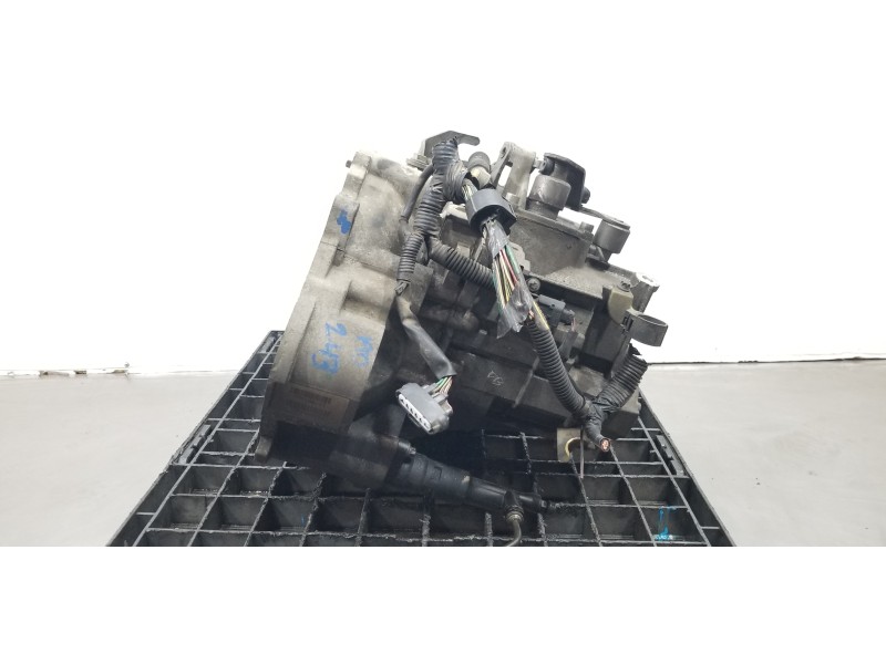 Recambio de caja cambios para mitsubishi colt berlina 3 (cz) 1.1 inform referencia OEM IAM MN130193  