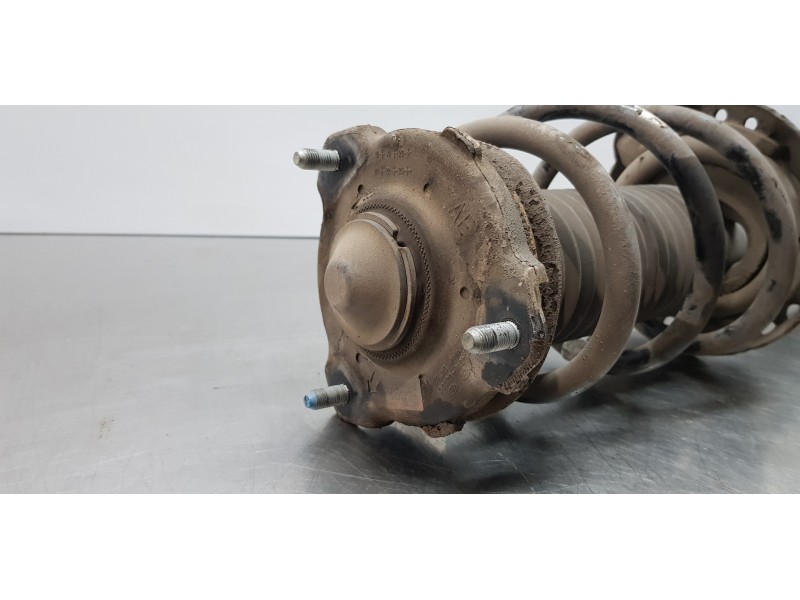 Recambio de amortiguador delantero izquierdo para hyundai i30 fastback tecno referencia OEM IAM 54651G4EE0  