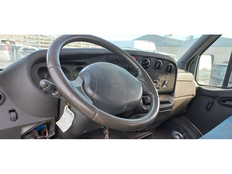 iveco daily caja abierta / volquete del año 2002