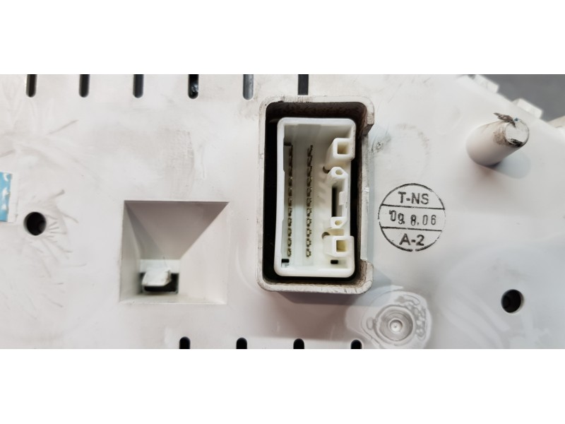 Recambio de cuadro instrumentos para mitsubishi colt berlina 3 (cz) 1.1 inform referencia OEM IAM MM0038001   Recambio de cuadro instrumentos para mitsubishi colt berlina 3 (cz) 1.1 inform referencia OEM IAM MM0038001