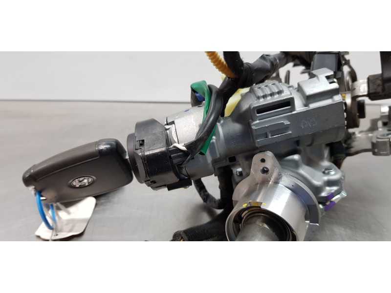 Recambio de antirrobo para hyundai i30 fastback tecno referencia OEM IAM 81900G2D00 81910D3000 