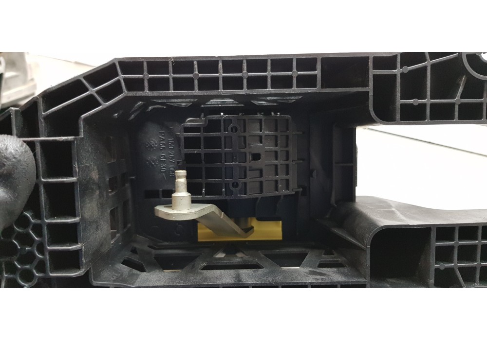 Recambio de palanca cambio para mercedes clase a (w169) a 180 cdi a-edition referencia OEM IAM A1693700509  