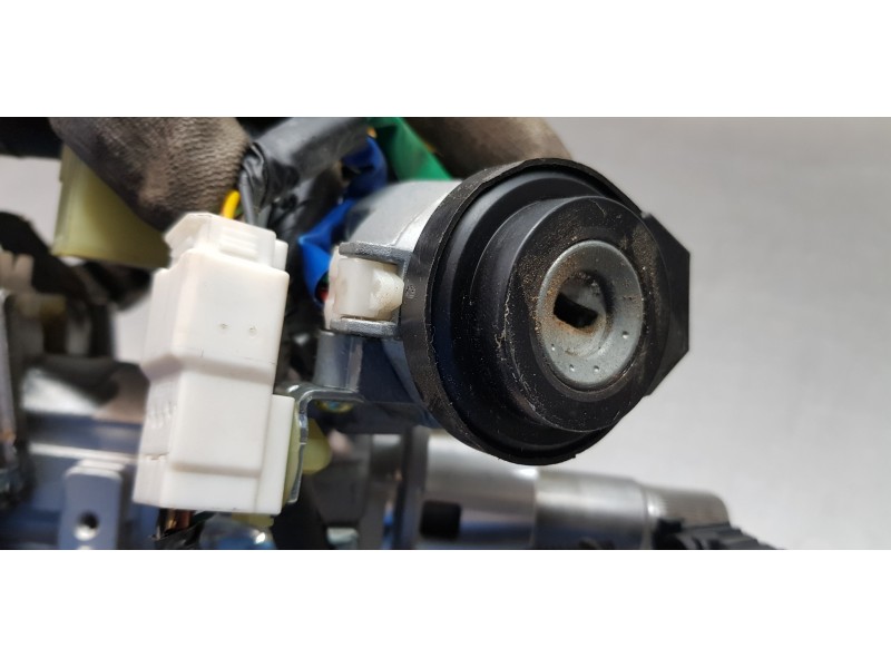 Recambio de antirrobo para hyundai i30 fastback tecno referencia OEM IAM 81900G2D00 81910D3000 