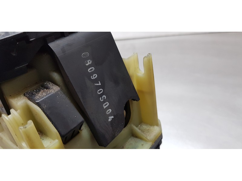 Recambio de palanca cambio para mercedes clase a (w169) a 180 cdi a-edition referencia OEM IAM A1693700509  