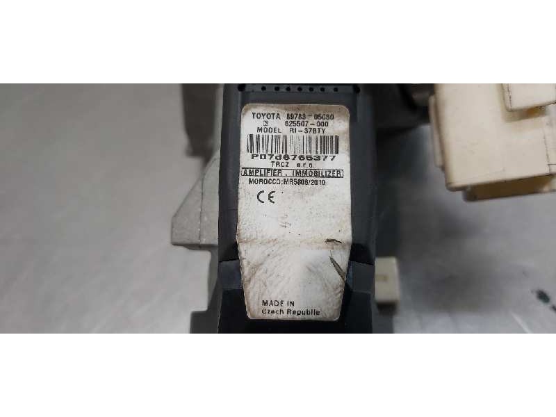 Recambio de antirrobo para toyota avensis touring sports executive referencia OEM IAM   