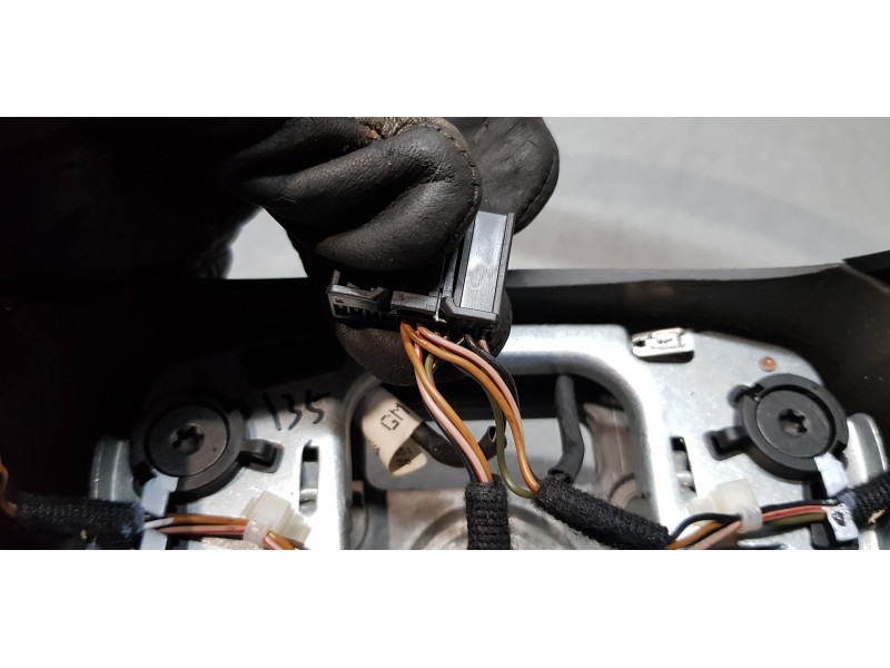 Recambio de volante para chevrolet cruze hatchback ls+ referencia OEM IAM 95227506   Recambio de volante para chevrolet cruze hatchback ls+ referencia OEM IAM 95227506