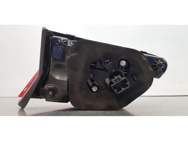 Recambio de piloto trasero derecho interior para volkswagen tiguan edition bmt referencia OEM IAM 5NA945094F  