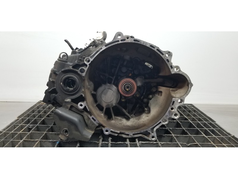 Recambio de caja cambios para hyundai i30 fastback tecno referencia OEM IAM 4300032AE5  