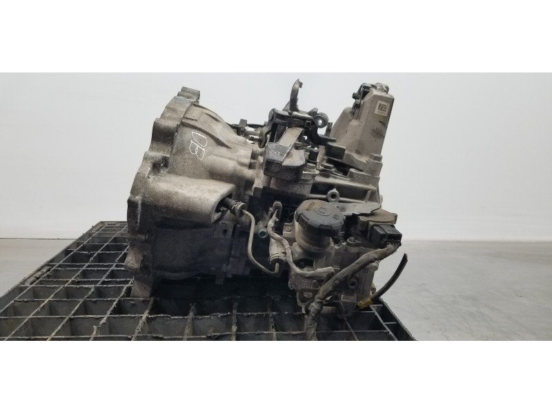Recambio de caja cambios para hyundai i30 fastback tecno referencia OEM IAM 4300032AE5  