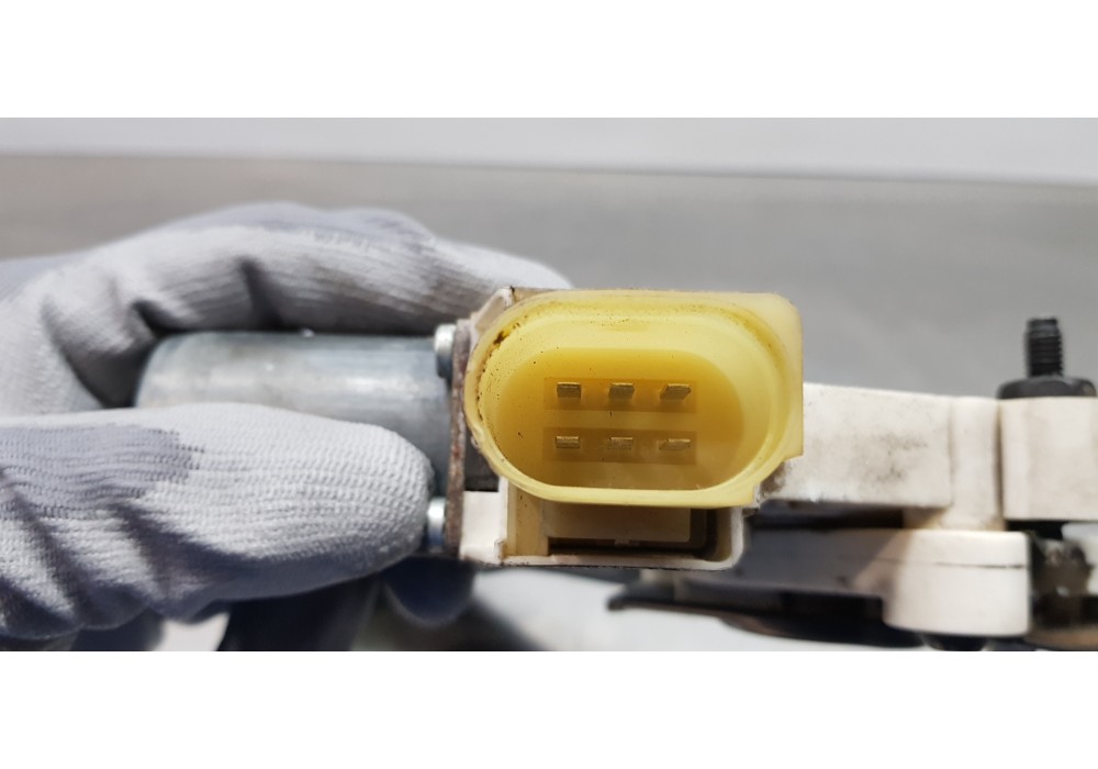 Recambio de elevalunas delantero izquierdo para bmw serie 1 berlina (e81/e87) 120d referencia OEM IAM 51337140587 6927027 013082 Recambio de elevalunas delantero izquierdo para bmw serie 1 berlina (e81/e87) 120d referencia OEM IAM 51337140587 6927027 013082