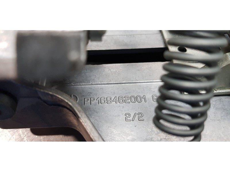 Recambio de columna direccion para mercedes clase a (w169) a 180 cdi a-edition referencia OEM IAM A1694603216   Recambio de columna direccion para mercedes clase a (w169) a 180 cdi a-edition referencia OEM IAM A1694603216