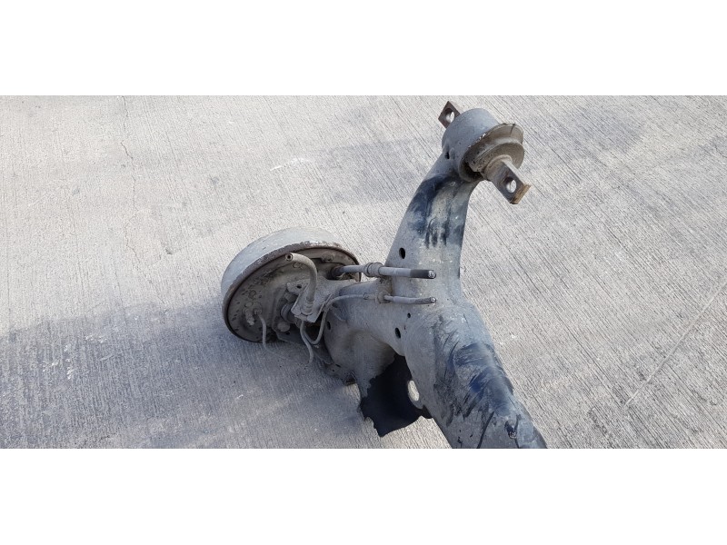 Recambio de puente trasero para mitsubishi colt berlina 3 (cz) 1.1 inform referencia OEM IAM 4120A040  