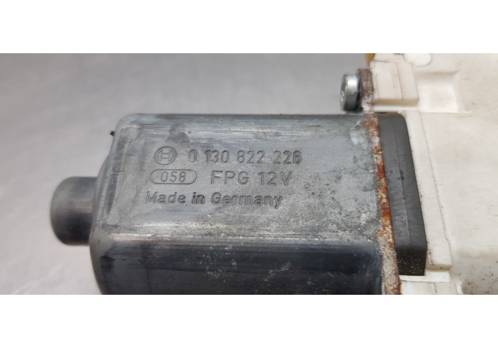 Recambio de elevalunas delantero izquierdo para bmw serie 1 berlina (e81/e87) 120d referencia OEM IAM 51337140587 6927027 013082 Recambio de elevalunas delantero izquierdo para bmw serie 1 berlina (e81/e87) 120d referencia OEM IAM 51337140587 6927027 013082