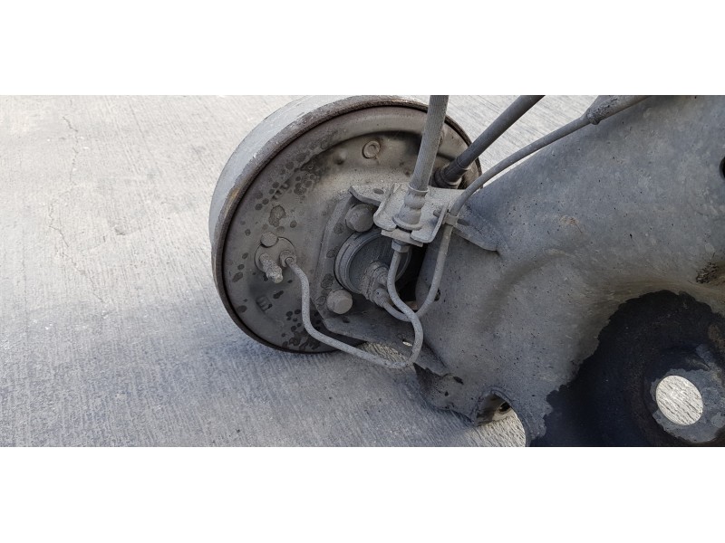 Recambio de puente trasero para mitsubishi colt berlina 3 (cz) 1.1 inform referencia OEM IAM 4120A040  