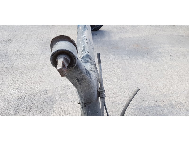 Recambio de puente trasero para mitsubishi colt berlina 3 (cz) 1.1 inform referencia OEM IAM 4120A040  