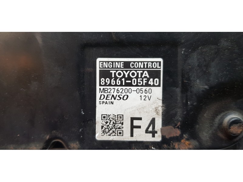 Recambio de centralita motor uce para toyota avensis touring sports executive referencia OEM IAM 8966105F40  