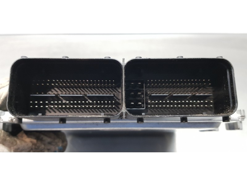 Recambio de centralita motor uce para hyundai i30 fastback tecno referencia OEM IAM 391202U222  