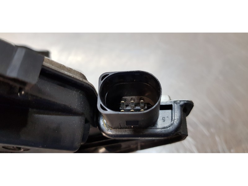 Recambio de cerradura puerta delantera derecha para skoda superb combi (3t5) active referencia OEM IAM 1S1837016B   Recambio de cerradura puerta delantera derecha para skoda superb combi (3t5) active referencia OEM IAM 1S1837016B