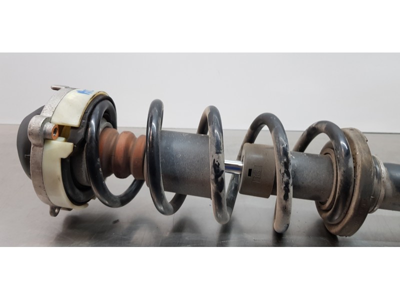 Recambio de amortiguador delantero izquierdo para audi a6 berlina (4a2) 40 tdi basic referencia OEM IAM 4K0413031AP  