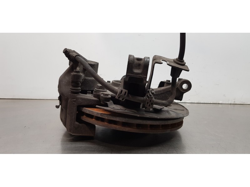 Recambio de mangueta delantera izquierda para peugeot 308 sw active referencia OEM IAM 1610137880  