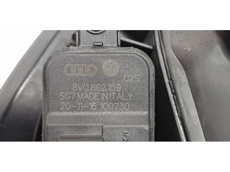 Recambio de tapa exterior combustible para volkswagen tiguan edition bmt referencia OEM IAM 5NA809857A  