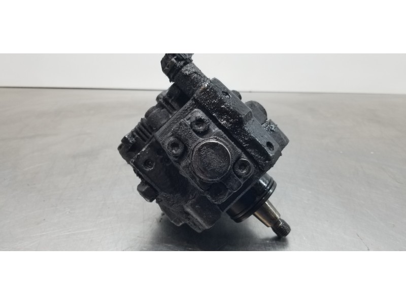 Recambio de bomba inyeccion para kia carens ( ) concept referencia OEM IAM 331002A420 0445010206 