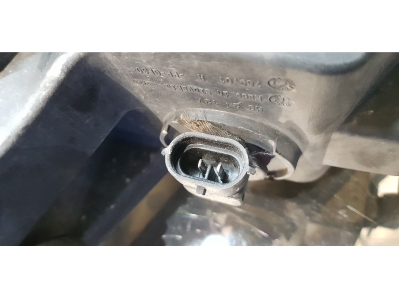 Recambio de faro antiniebla derecho para skoda superb combi (3t5) active referencia OEM IAM 3T0941700C  