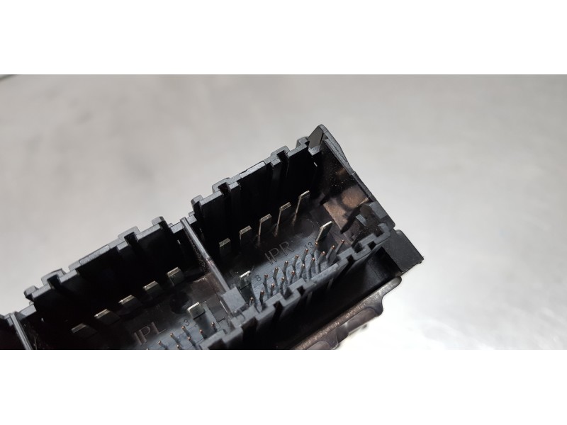 Recambio de modulo electronico para land rover range rover vogue referencia OEM IAM LR033253  