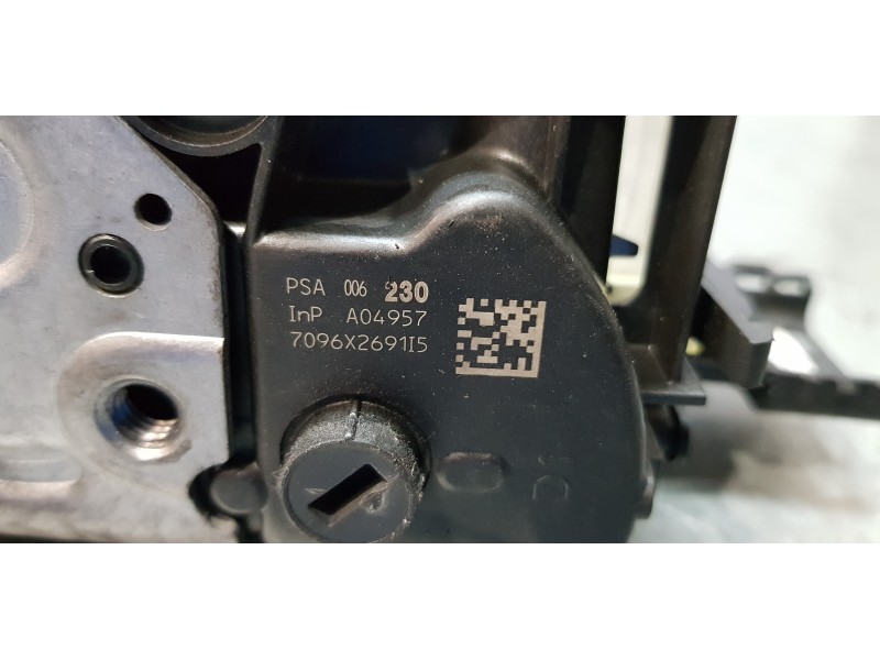 Recambio de cerradura puerta delantera derecha para peugeot 5008 allure referencia OEM IAM 006230  
