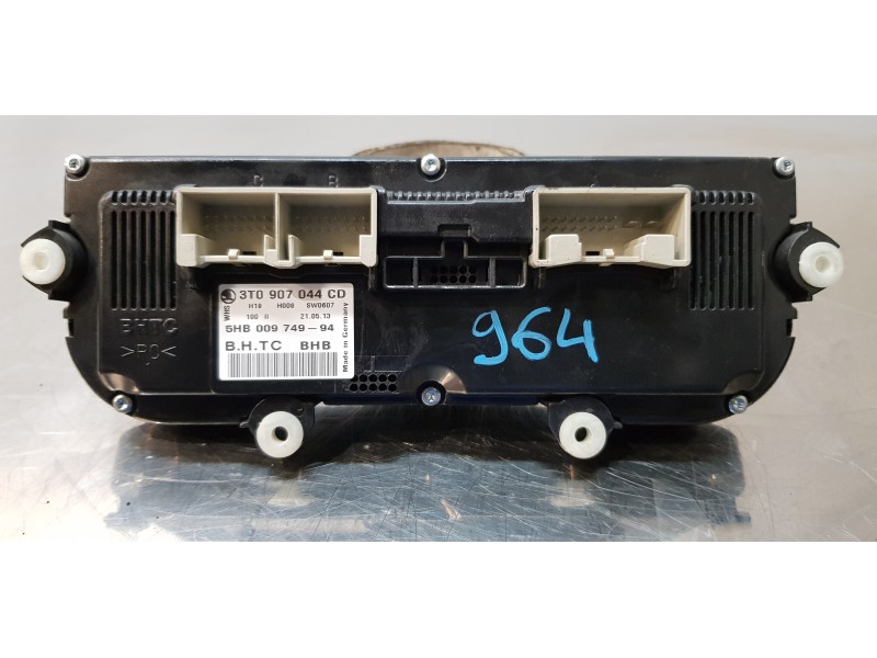 Recambio de mando calefaccion / aire acondicionado para skoda superb combi (3t5) active referencia OEM IAM 3T0907044CD   Recambio de mando calefaccion / aire acondicionado para skoda superb combi (3t5) active referencia OEM IAM 3T0907044CD