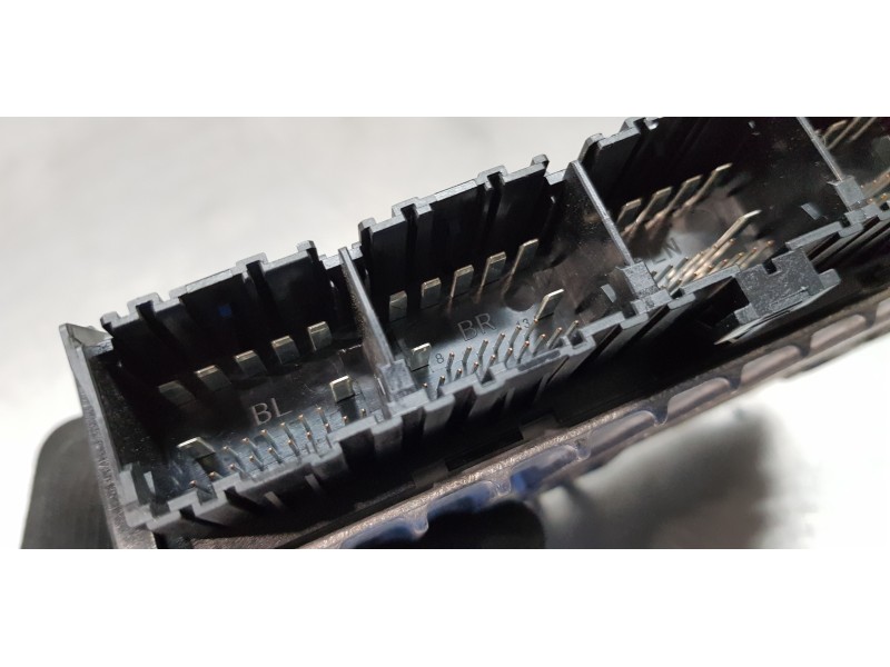 Recambio de modulo electronico para land rover range rover vogue referencia OEM IAM LR033253  