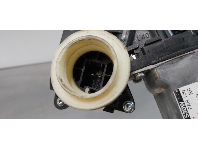 Recambio de elevalunas trasero derecho para toyota avensis touring sports executive referencia OEM IAM 6983005131  